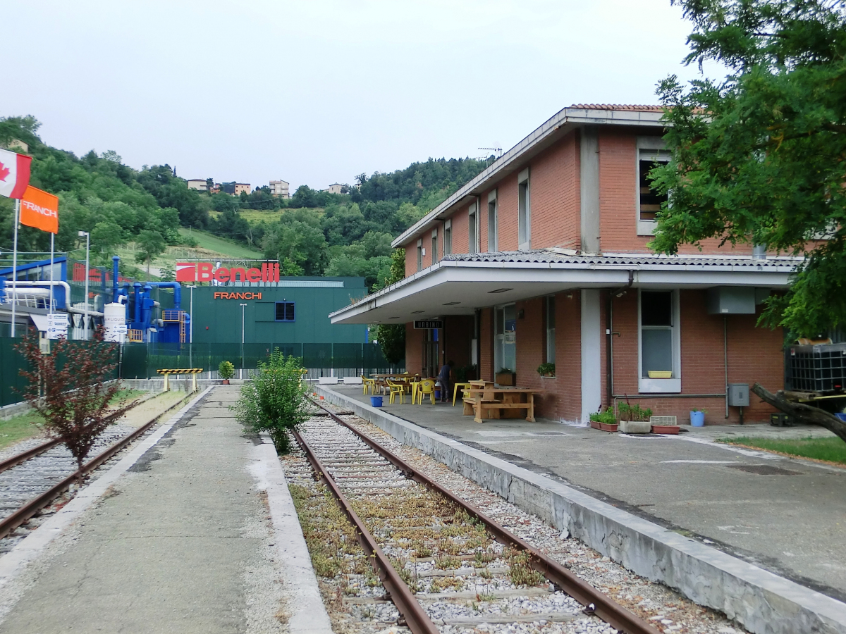 Gare de Urbino 