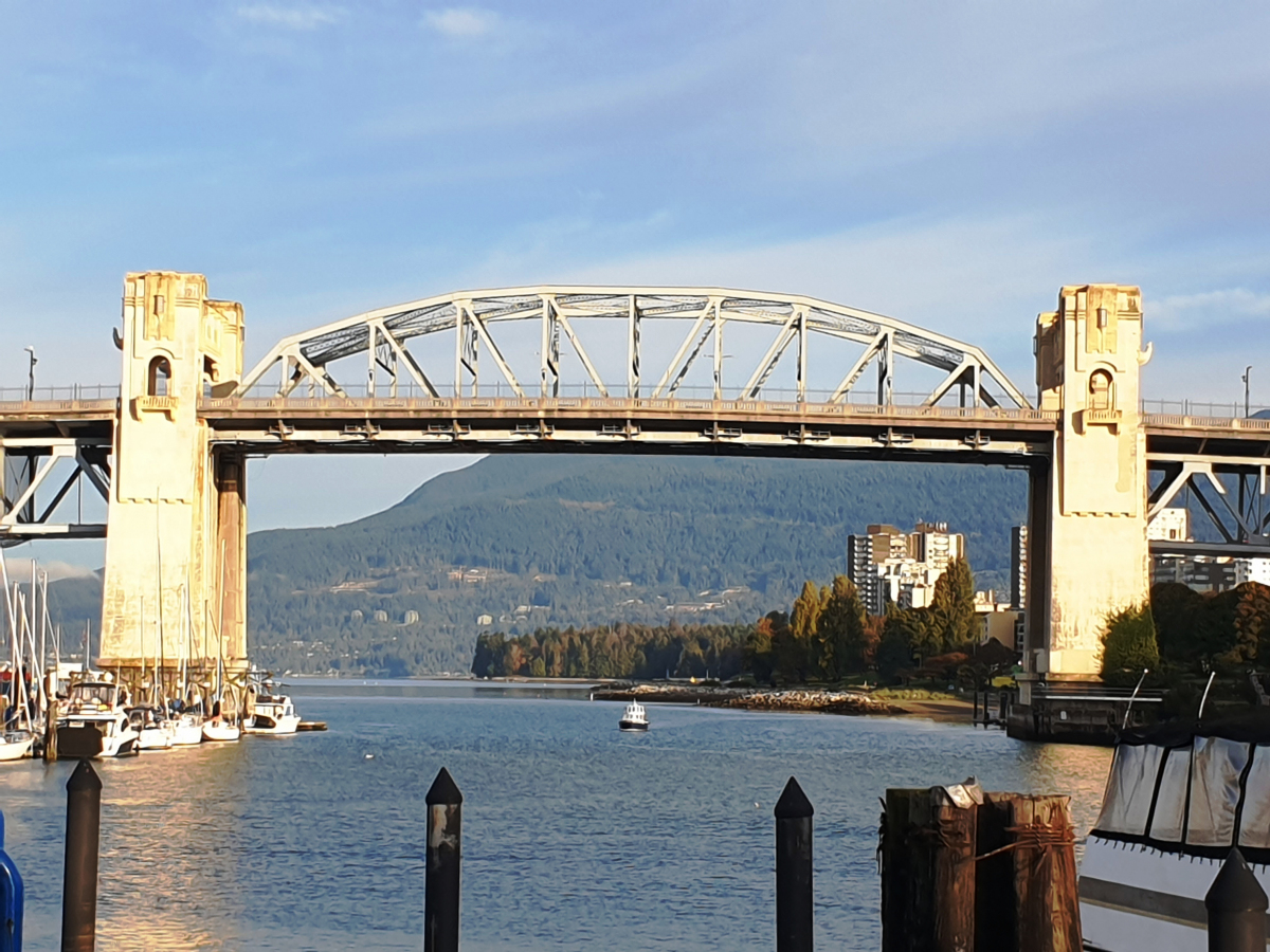 Burrard Bridge 