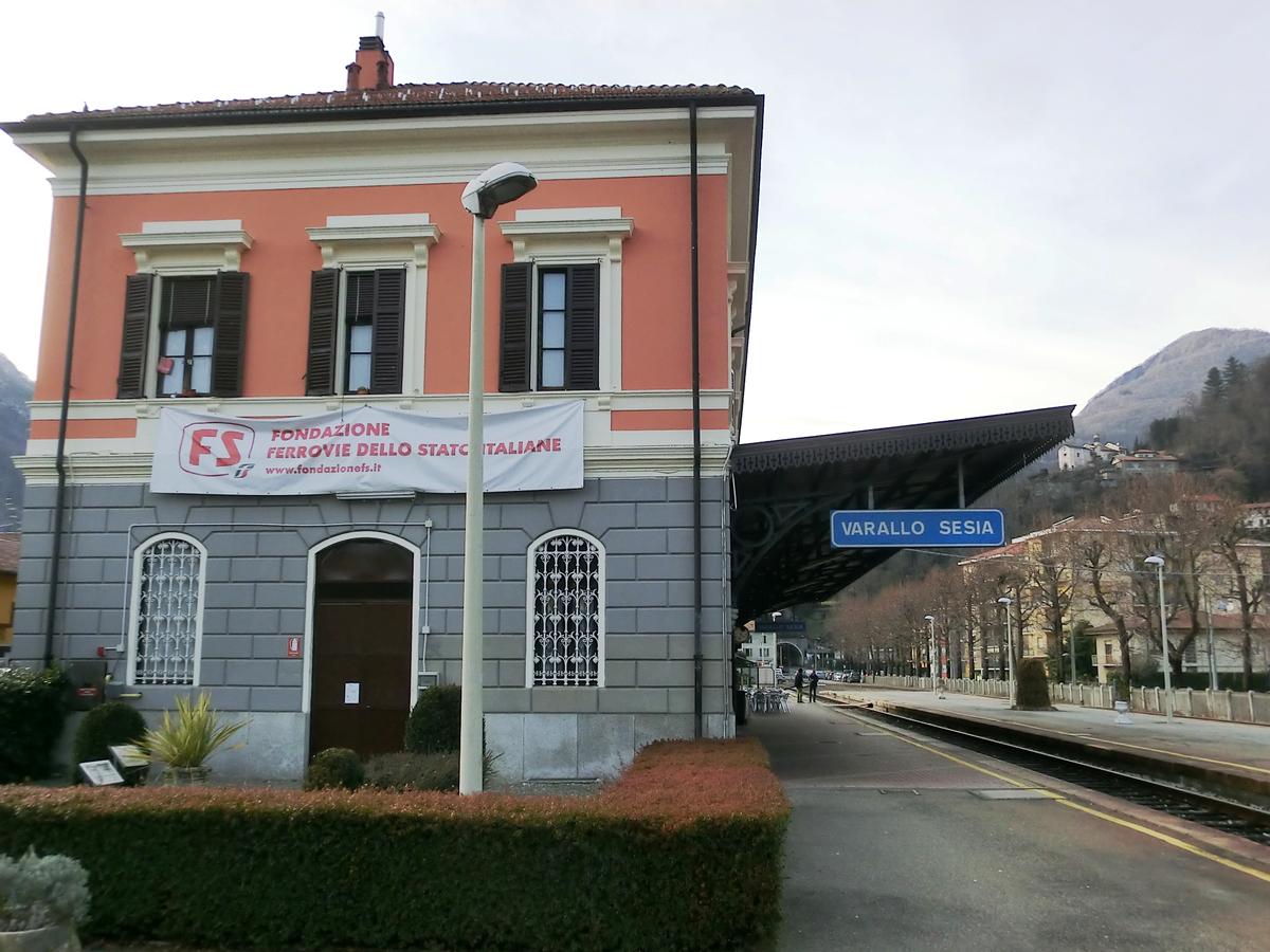 Bahnhof Varallo Sesia 