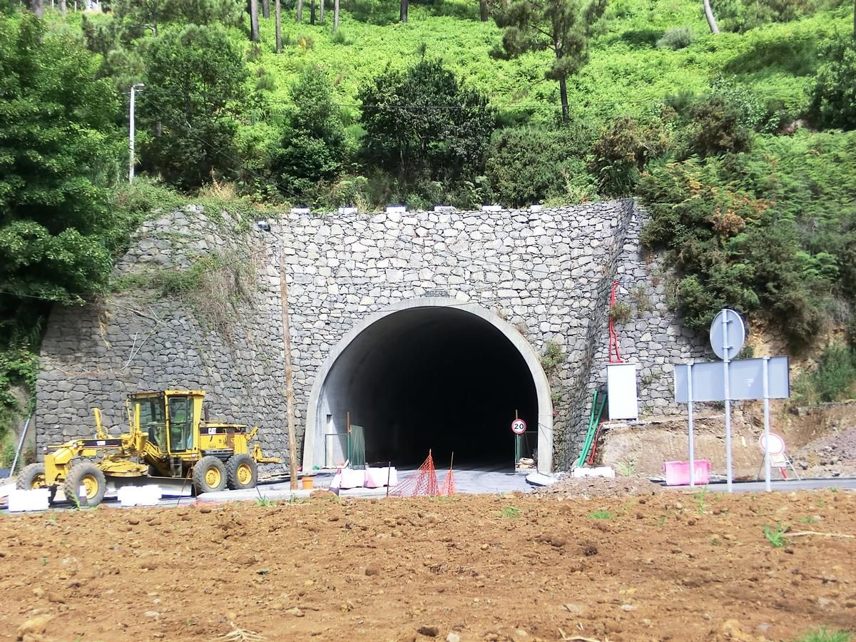 Tunnel de Fajã da Ovelha 