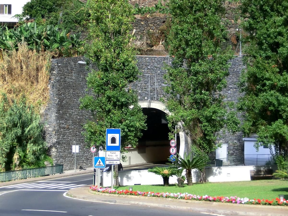 Ponta do Sol - Madalena do Mar Tunnel eastern portal 