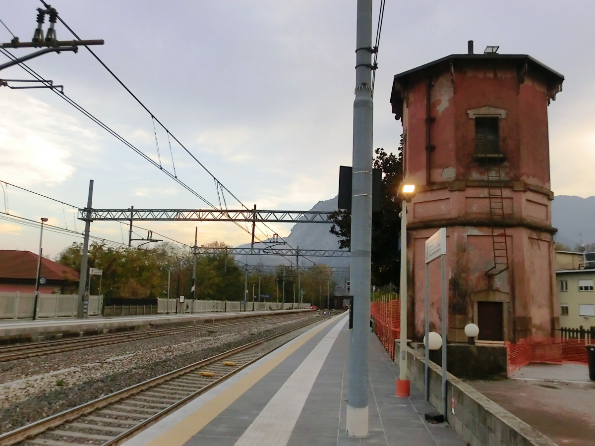 Gare de Verbania 