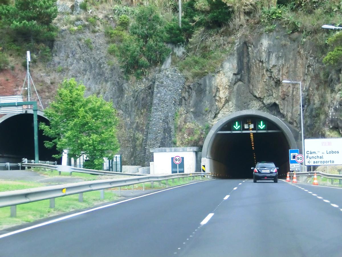 Cabo Girão Tunnel western portals 