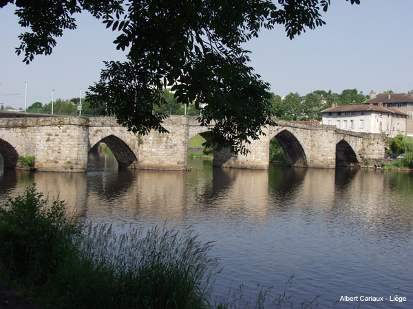 Saint-Martial Bridge (Limoges, 1215) 