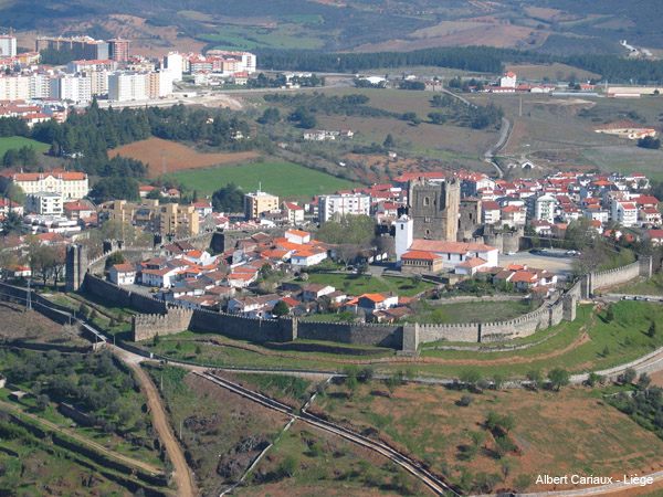 Burg Bragança 