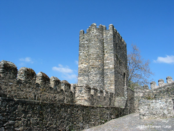 Stadtmauern von Bragança 