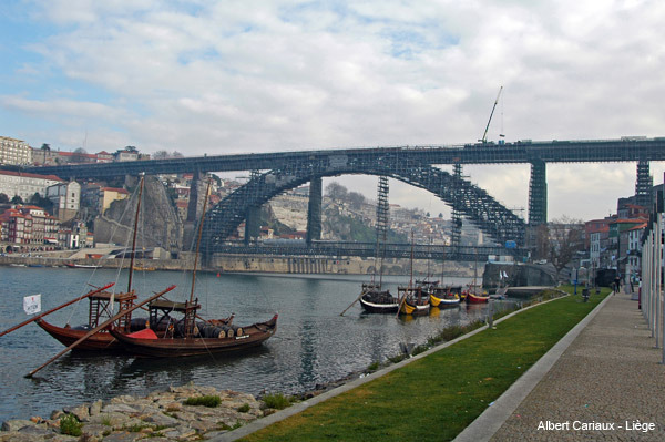 Dom Luís Bridge (Oporto, 1886) 