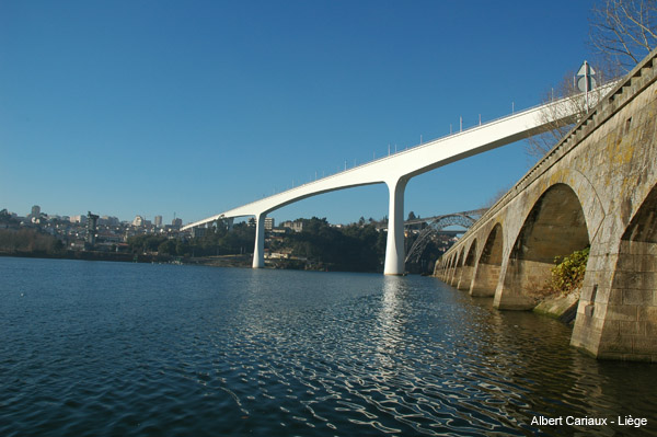 São João Bridge (Oporto, 1991) 