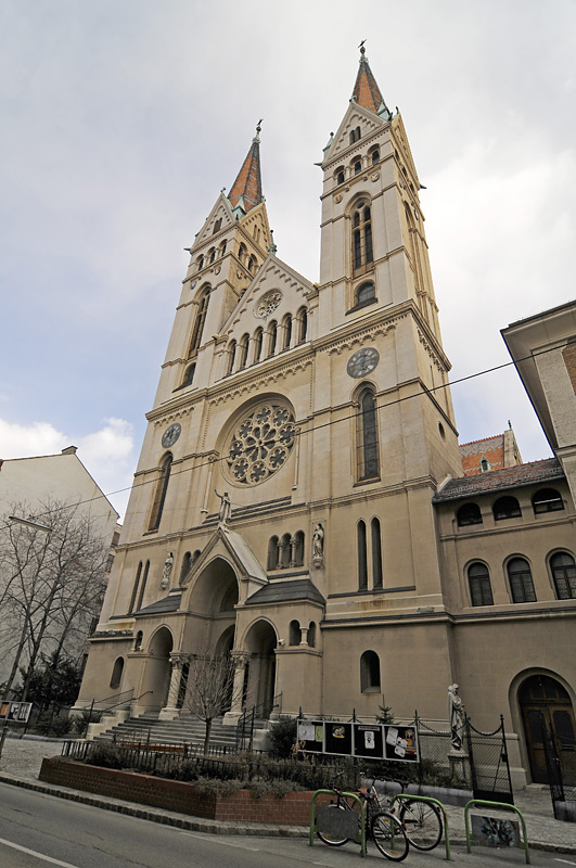 Canisiuskirche 