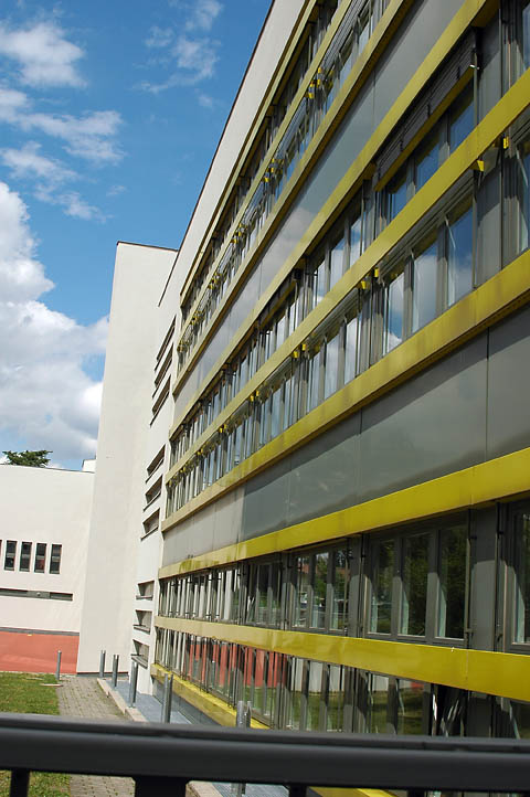Vienna - Dirmhirngasse School 
