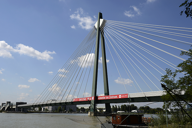 Donaustadtbrücke 