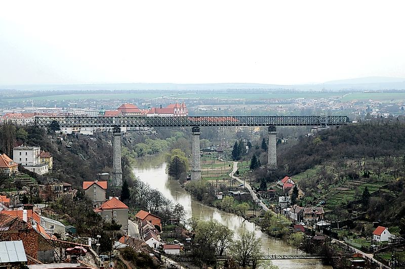 Tschechische Republik/Znojmo: Eisenbahnbrücke über die Thaya 