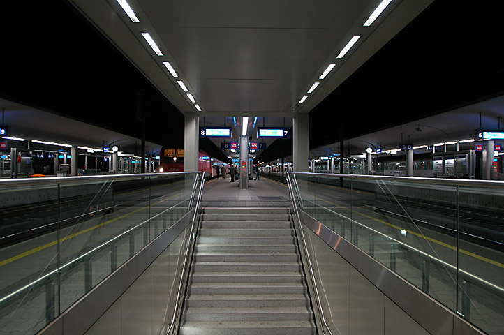 Linz Central Station 