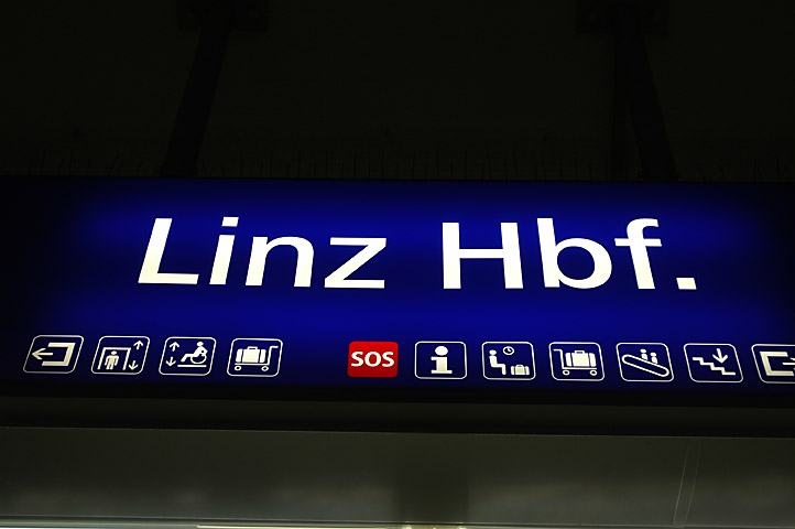 Linz Hauptbahnhof 