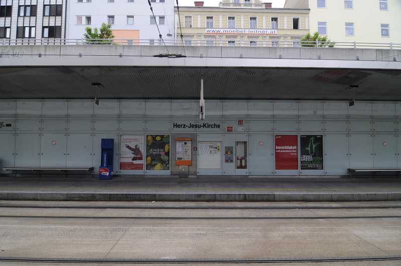 Station de tramway Herz-Jesu-Kirche 