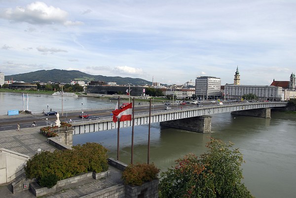 Nibelungenbrücke, Linz 