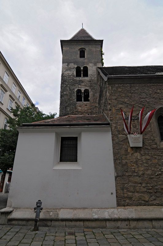 Ruprechtskirche, Sakristei (Reste des 1835 errichteten Westvorbaus) 
