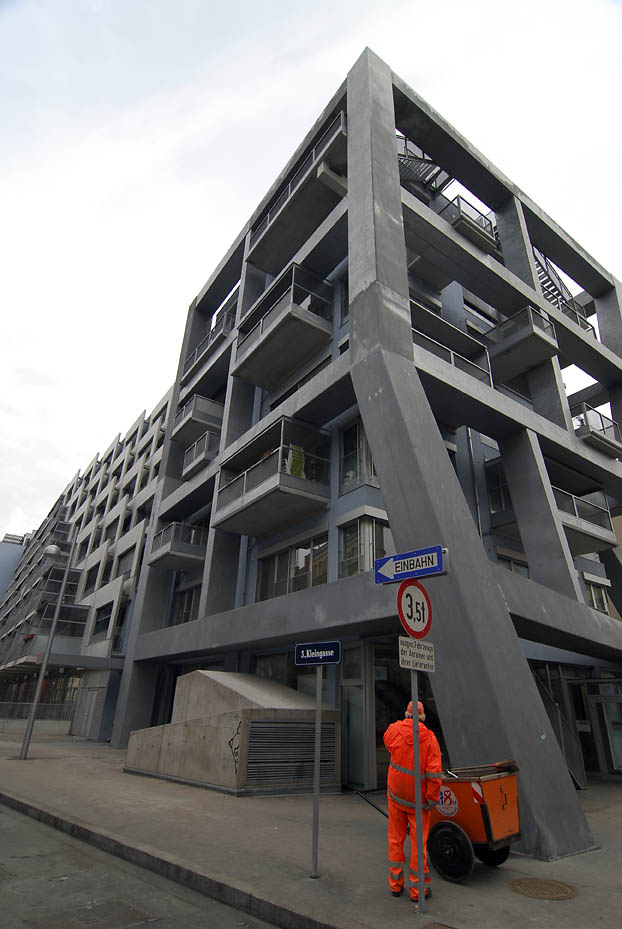 Schlachthausgasse Office and Apartment Building, Vienna 