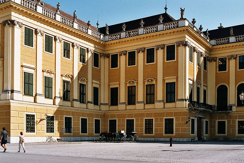 Schönbrunn Castle 