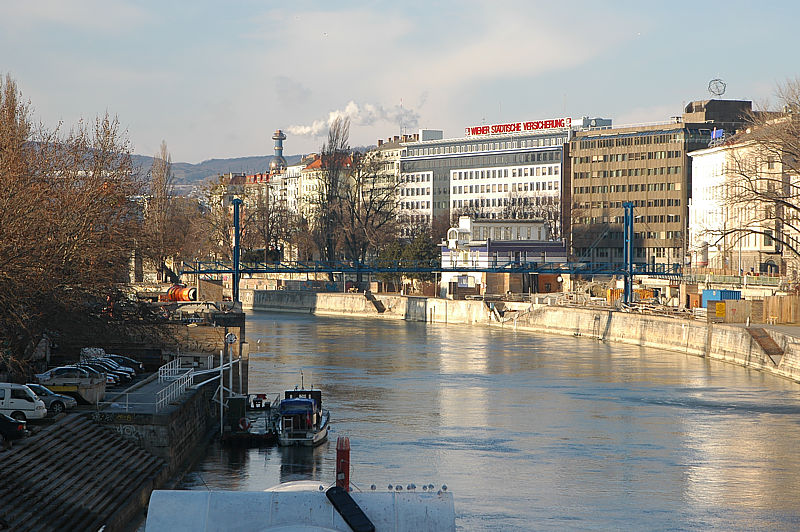 Schrägseilbrücke über den Donaukanal 