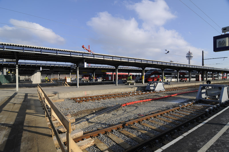 Südbahnhof, der Ostbahnhof bleibt für die Dauer der Bauarbeiten für Regionalzüge in einer provisorischen Anlage in Betrieb 