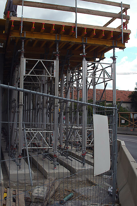 Bauabschnitt U2/10 Aspernstraße Bau der Brücke über die Erzherzog Karl Straße 