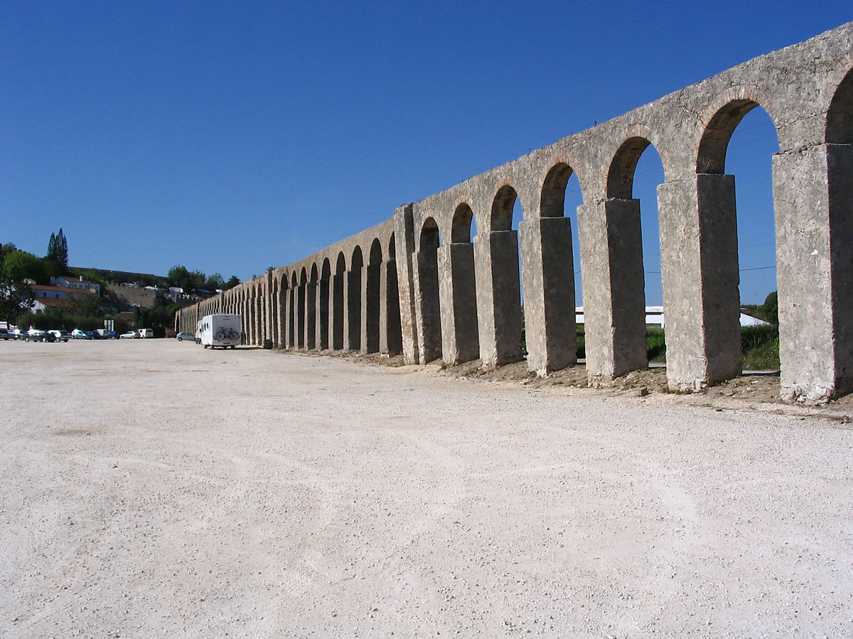 Caldas da Rainha Aqueduct 