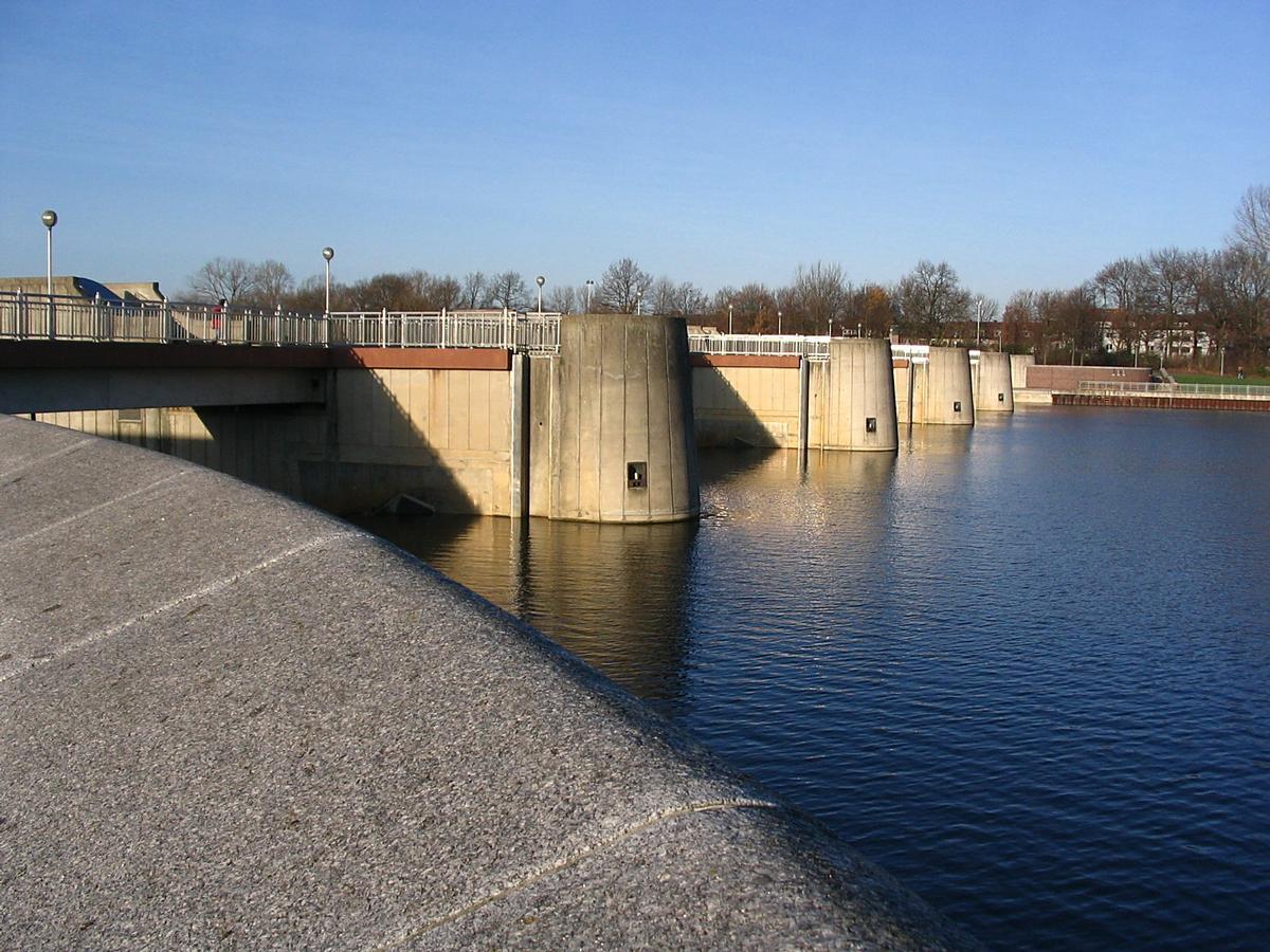 Barrage de la Weser à Brême 