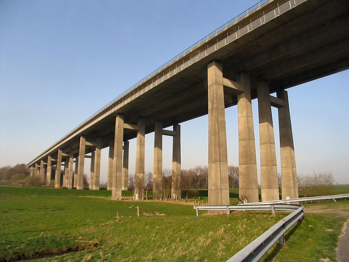 Oldenburg huntebrücke Bundesautobahn 28