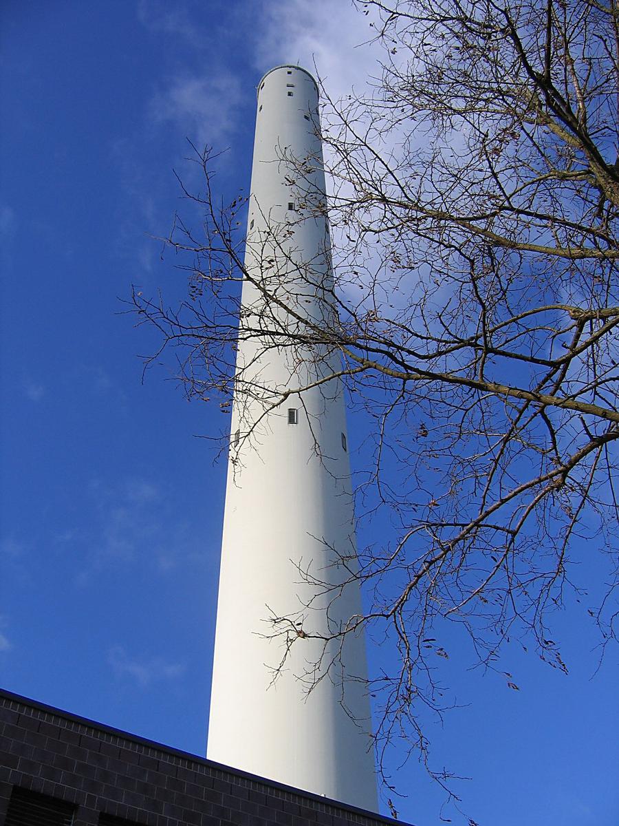 Free-fall tower at Bremen 