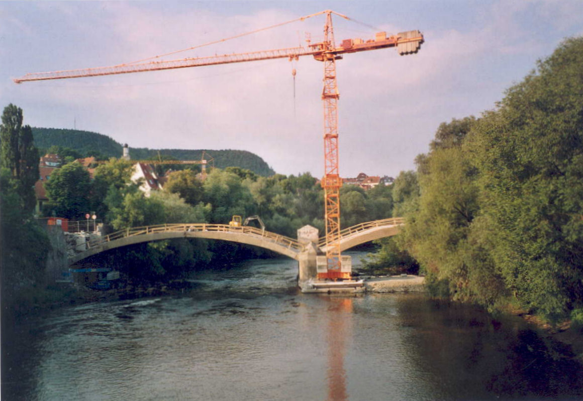 Camsdorf Bridge, Jena, under reconstruction 