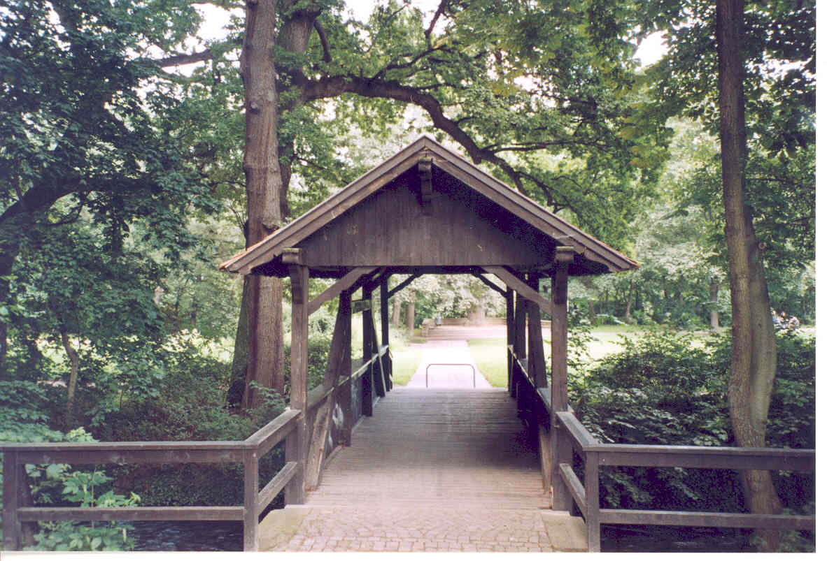 Pont couvert du Luisenpark 