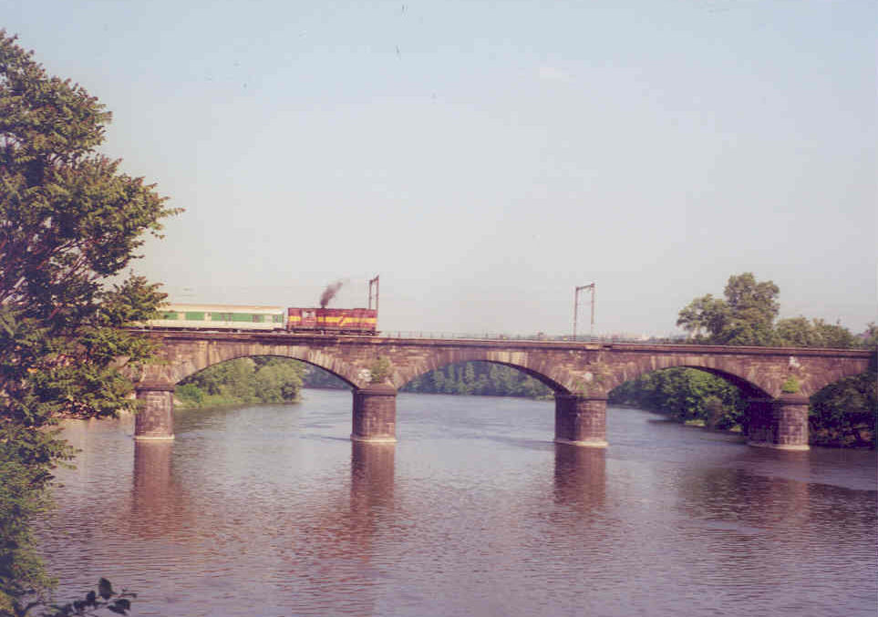 Negreliho viadukt, Prague 