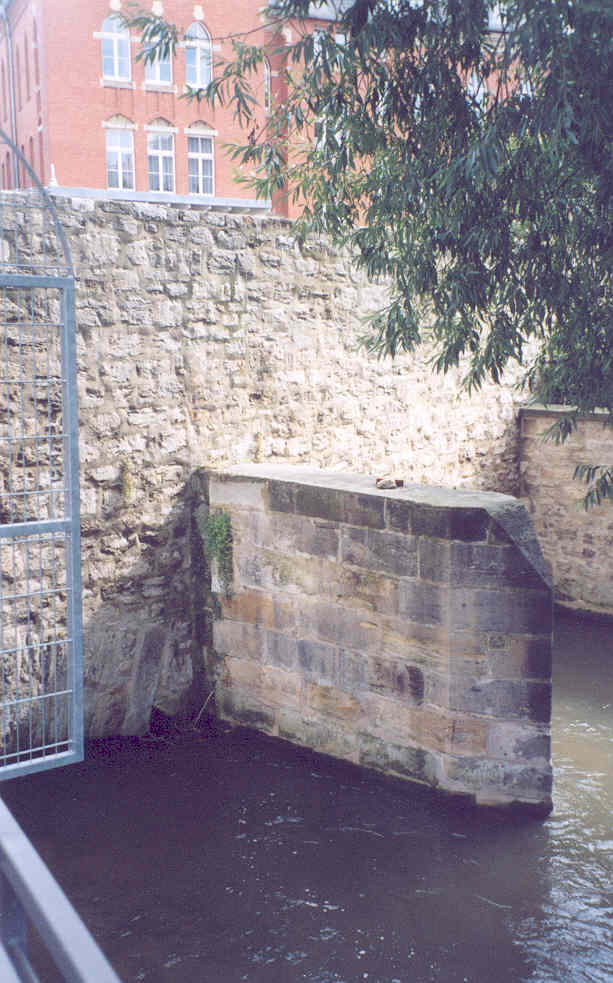 Media File No. 107396 Constructed in ca. 1200 to protect the city from floods from the Gera River. City was flooded on 6 February, 1374 destroying much of the dam. Here are the remains that still span the Gera next to the Rossbrücke in Erfurt