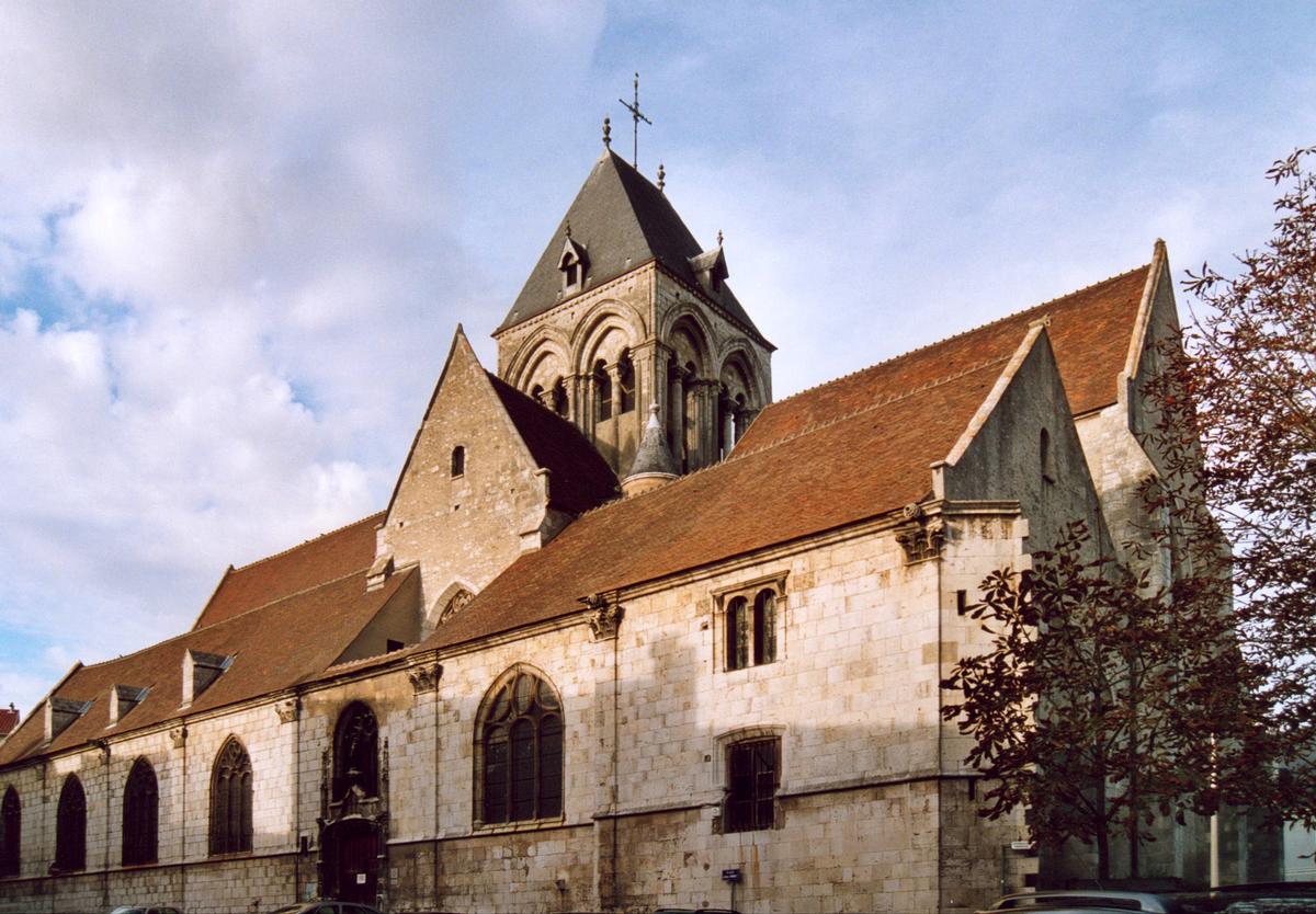 Eglise Saint-Basile, Etampes 