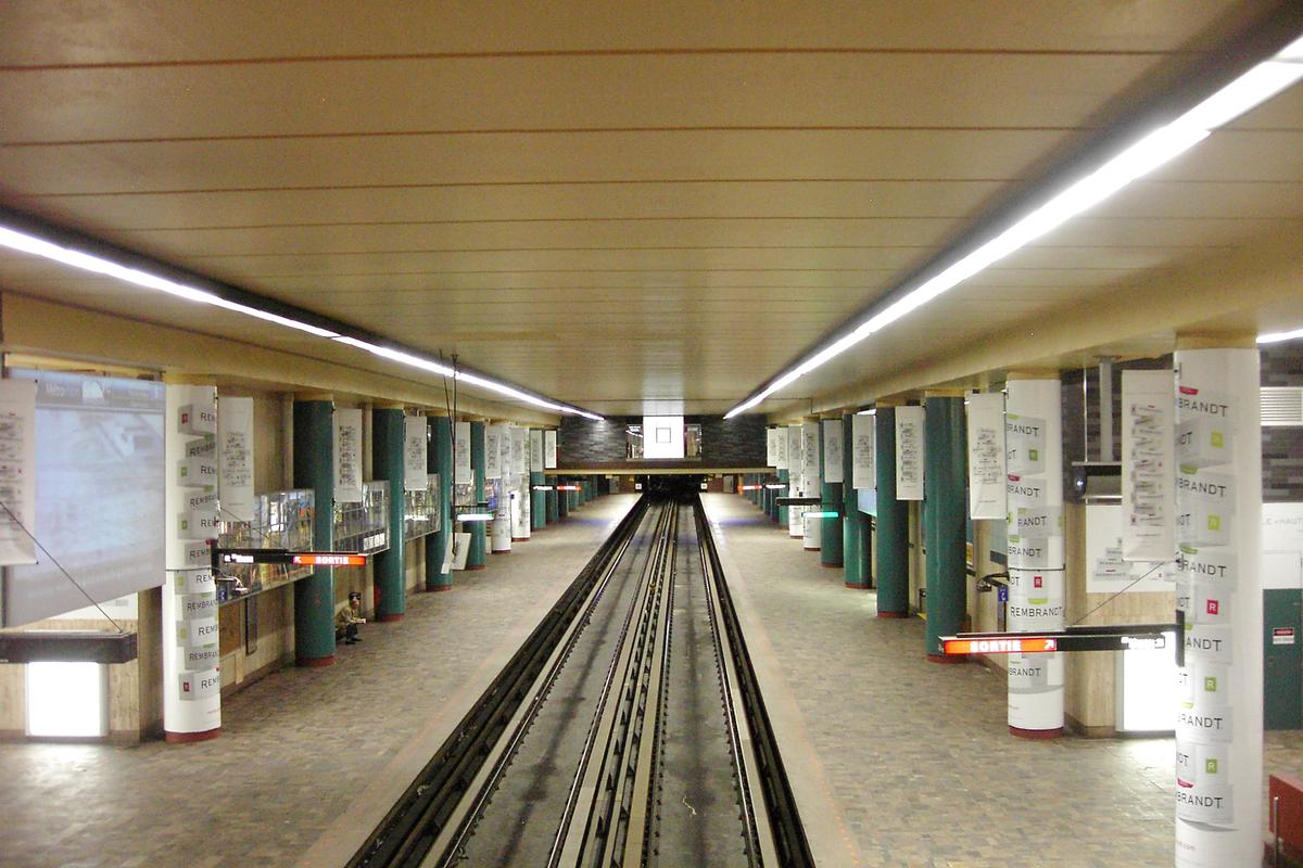 Métro von Montréal - Grüne Linie - Metrobahnhof McGill 