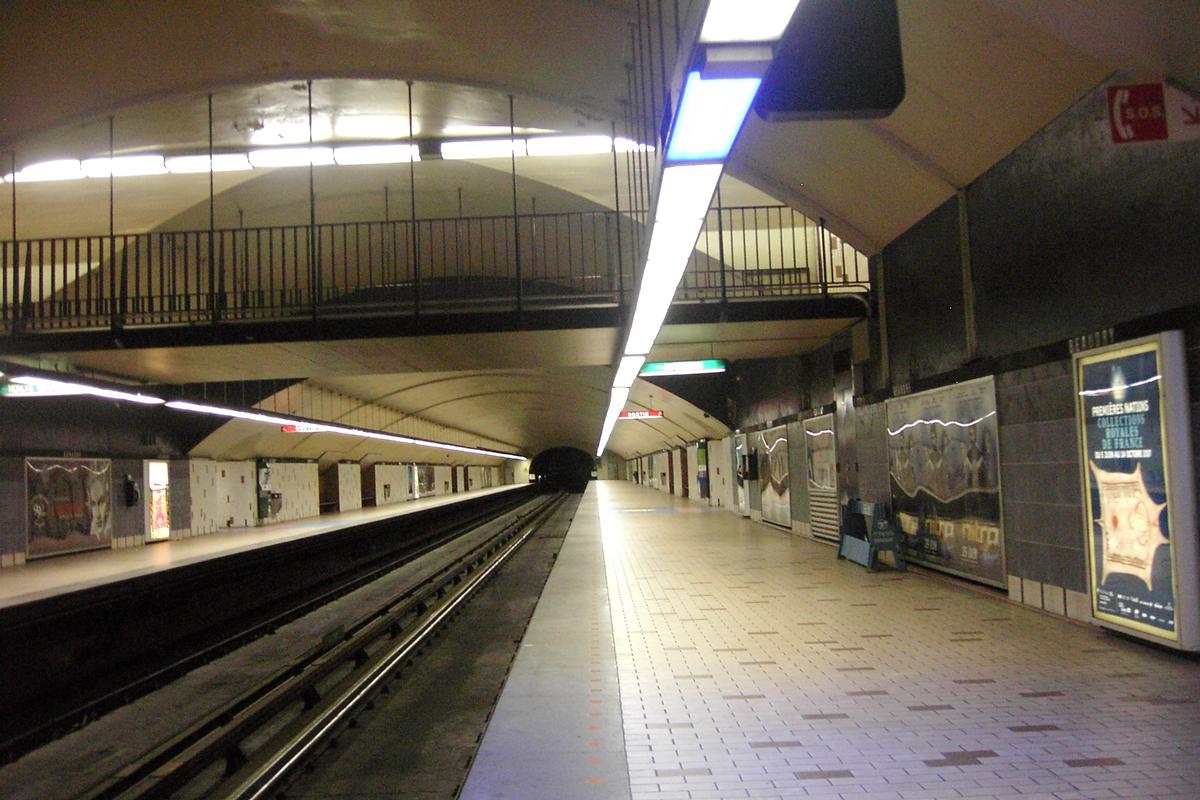 Métro von Montréal - Grüne Linie - Metrobahnhof Beaudry 