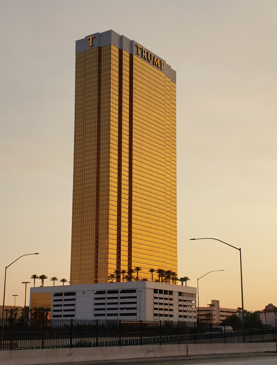 Trump International Hotel & Tower 