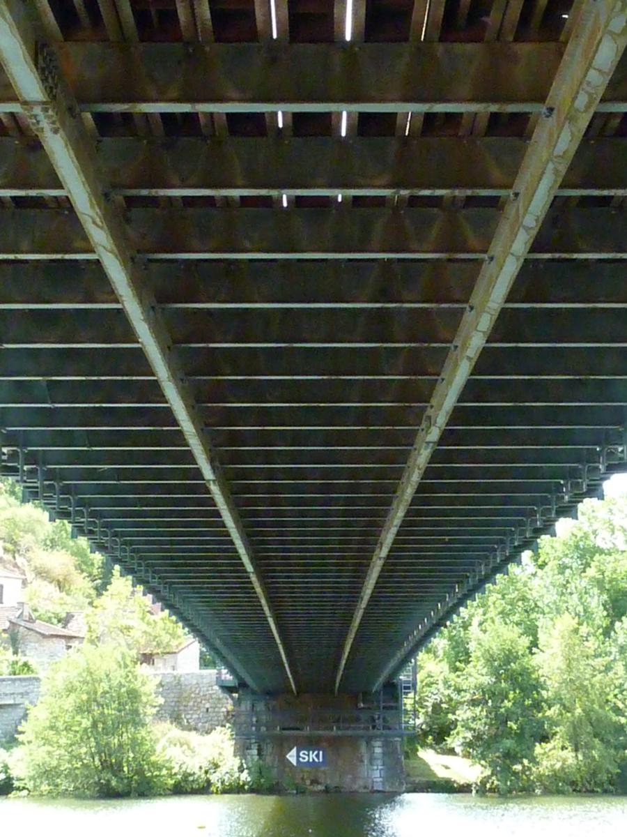 Cajarc Suspension bridge 