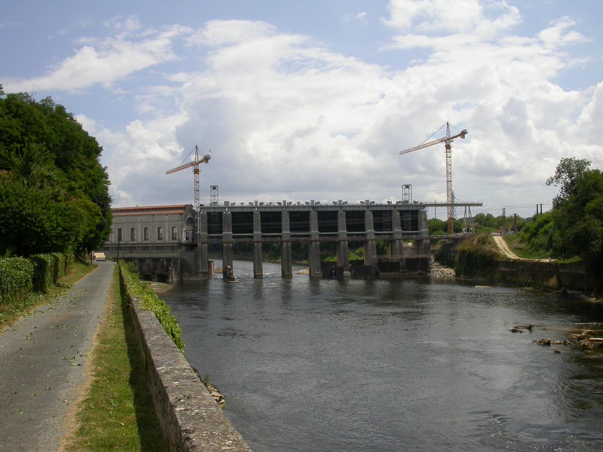 Barrage et usine hydro-électrique de Tuilière - état des travaux en juillet 2008 