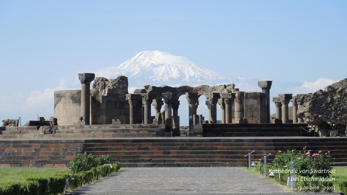 Kathedrale von Swartnoz / Etschmiadsin Armenien 