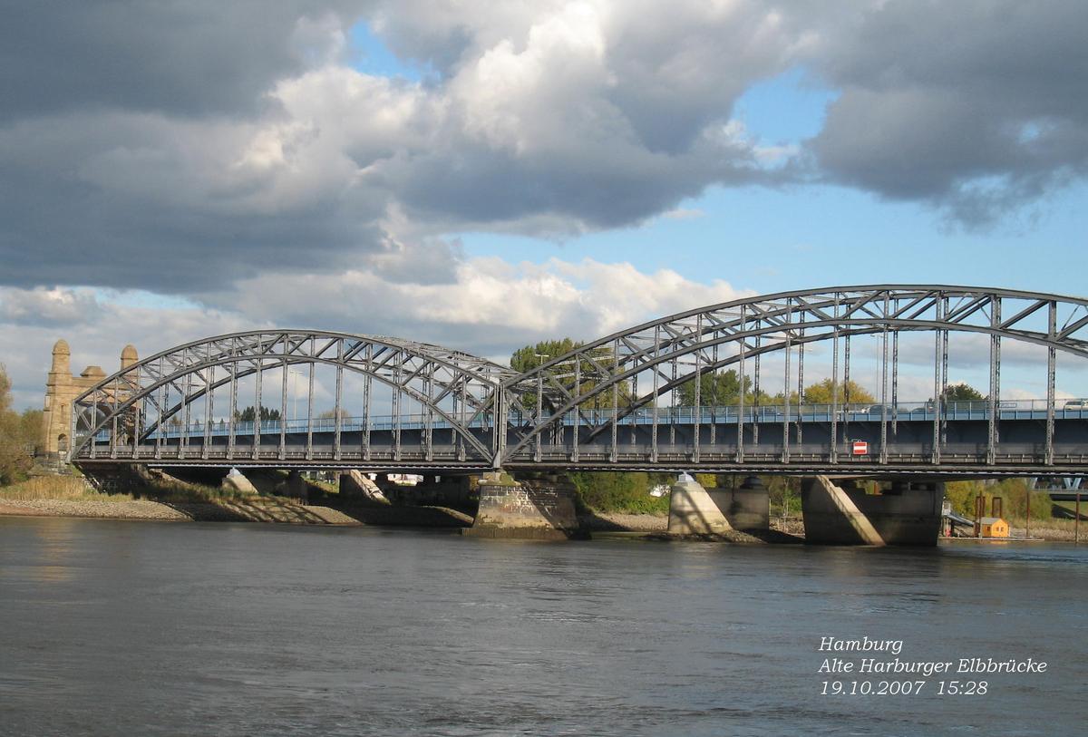 Vieux pont de Harbourg à Hambourg 