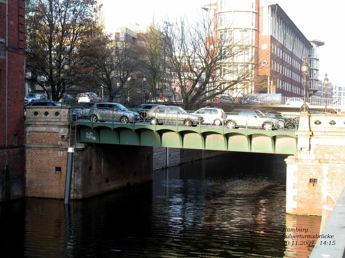 Hamburg: Pulverturmsbrücke 
