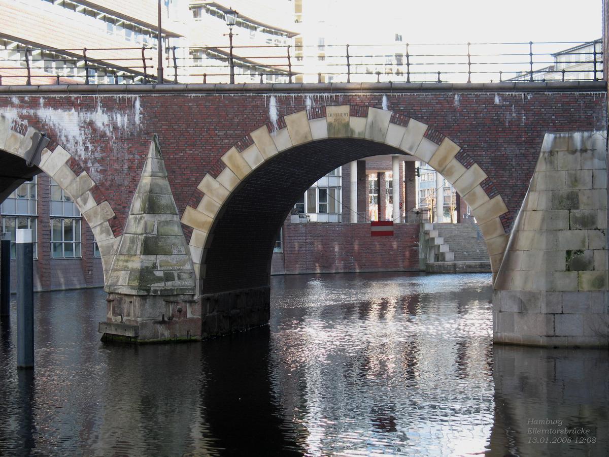 HambourgEllerntorsbrücke 