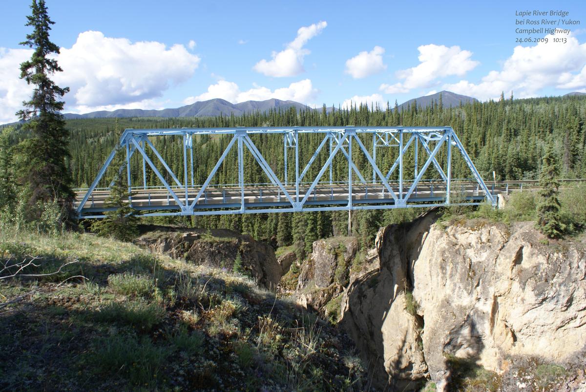 Lapie River Bridge, Campbell Highway, westlich von Ross River / Yukon 