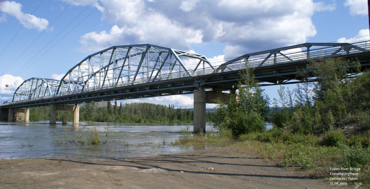 Yukon River Bridge, Klondike Highway, Carmacks / Yukon 