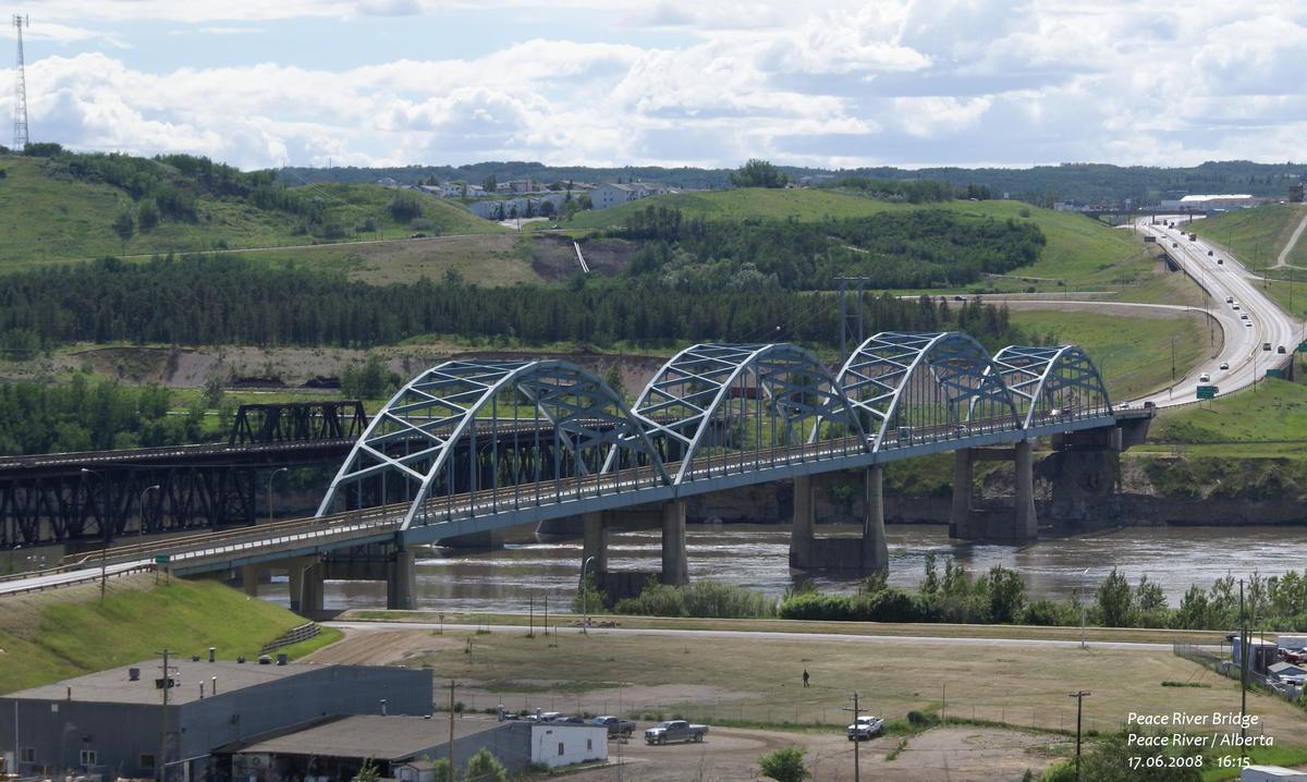 Peace River Road Bridge, Peace River / Alberta 