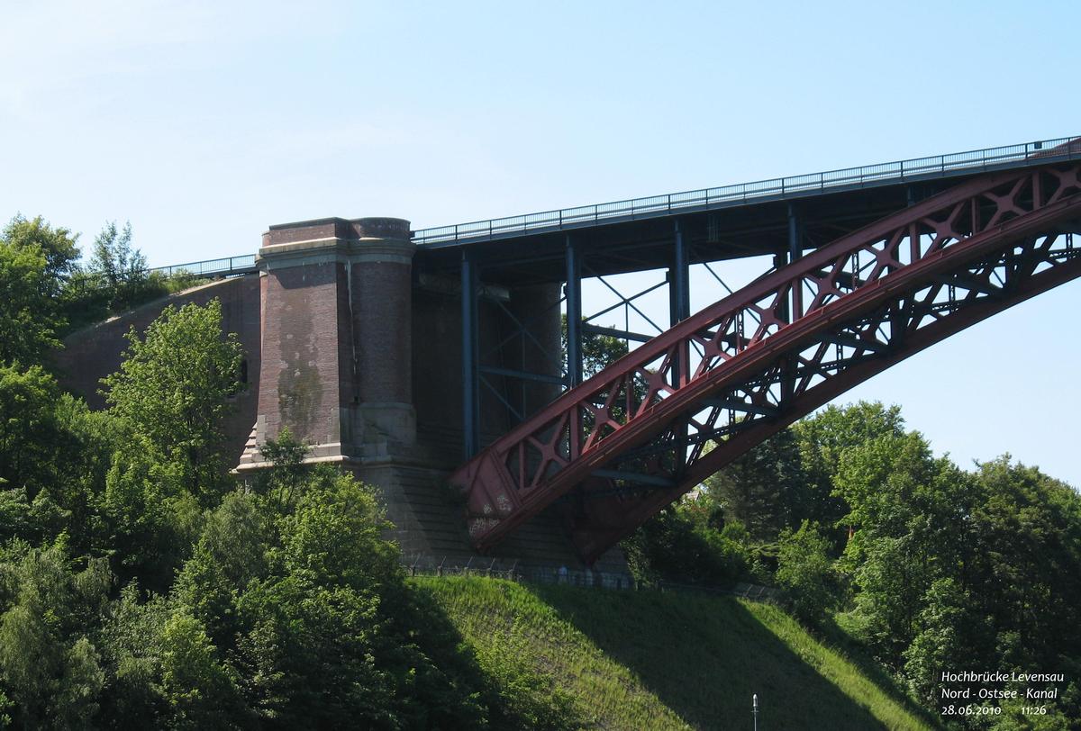 Hochbrücke Levensau 