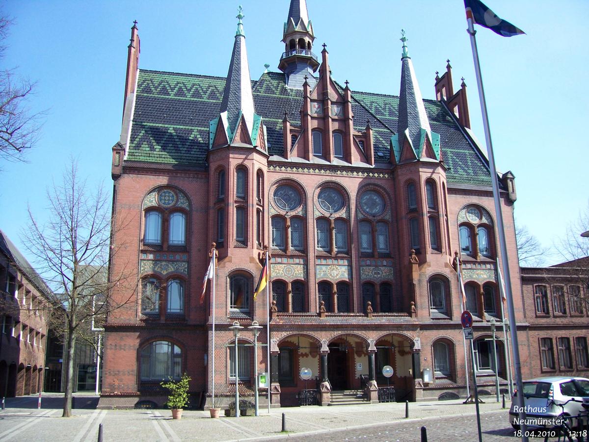 Neumünster Town Hall 