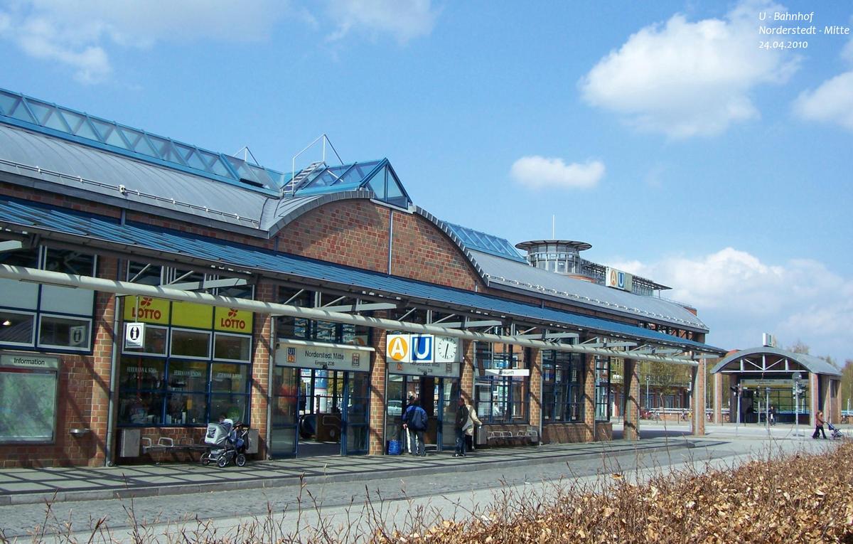 Ligne U 1 du métro de Hambourg – Station de métro Norderstedt Mitte 